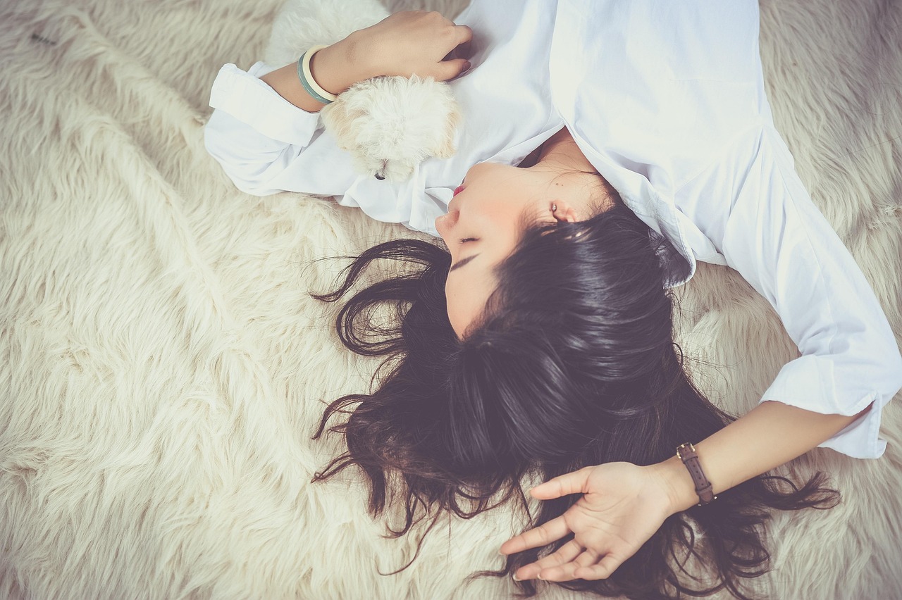 頭頂部の薄毛女性におすすめの対策方法は？