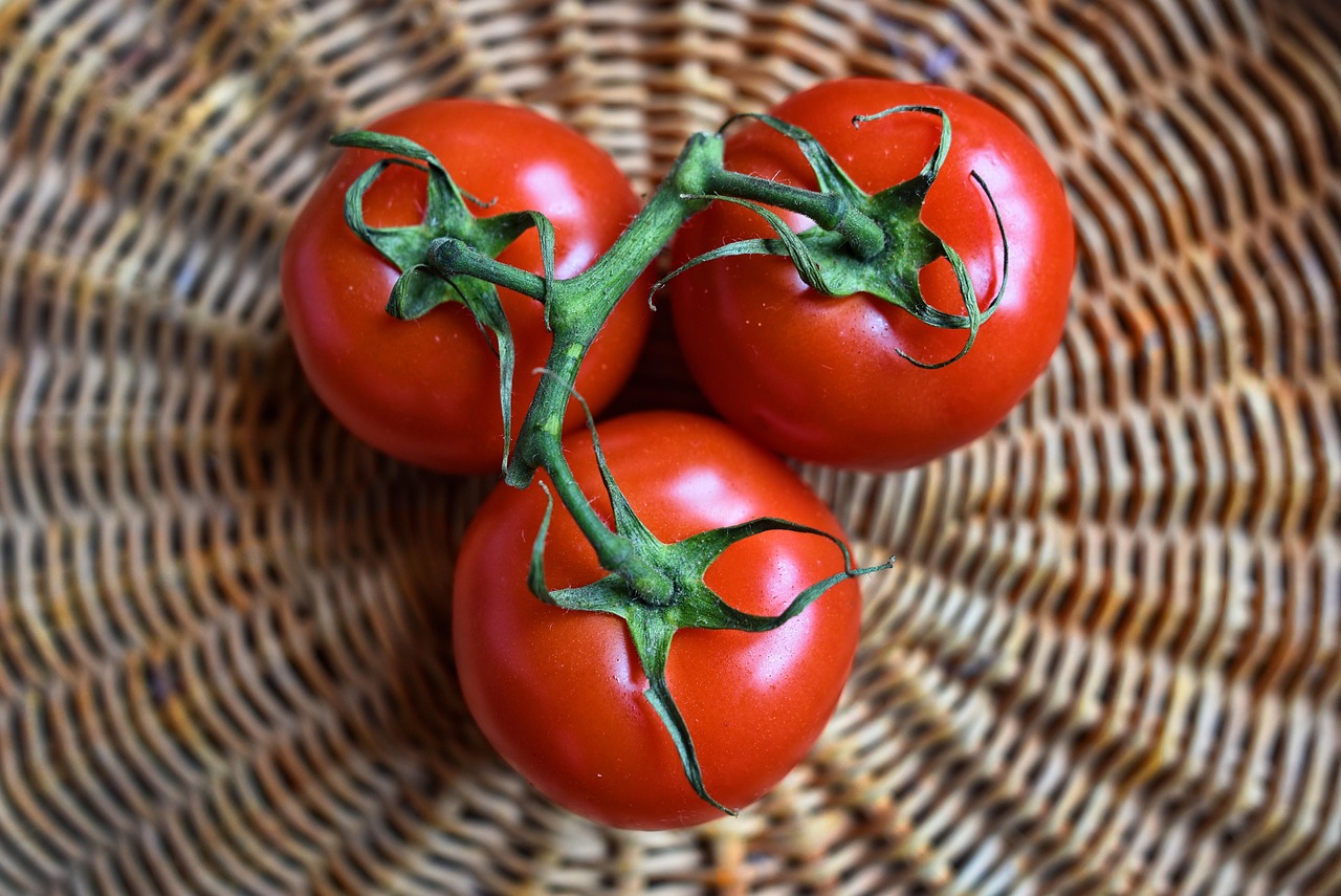 髪の毛を増やすために見直すべき食習慣とは？