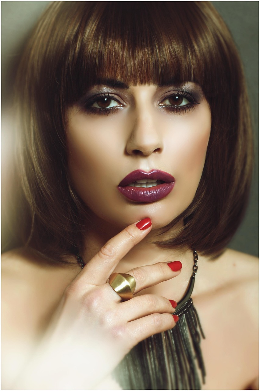 前髪スカスカを解消するためのおすすめスタイリング方法は？